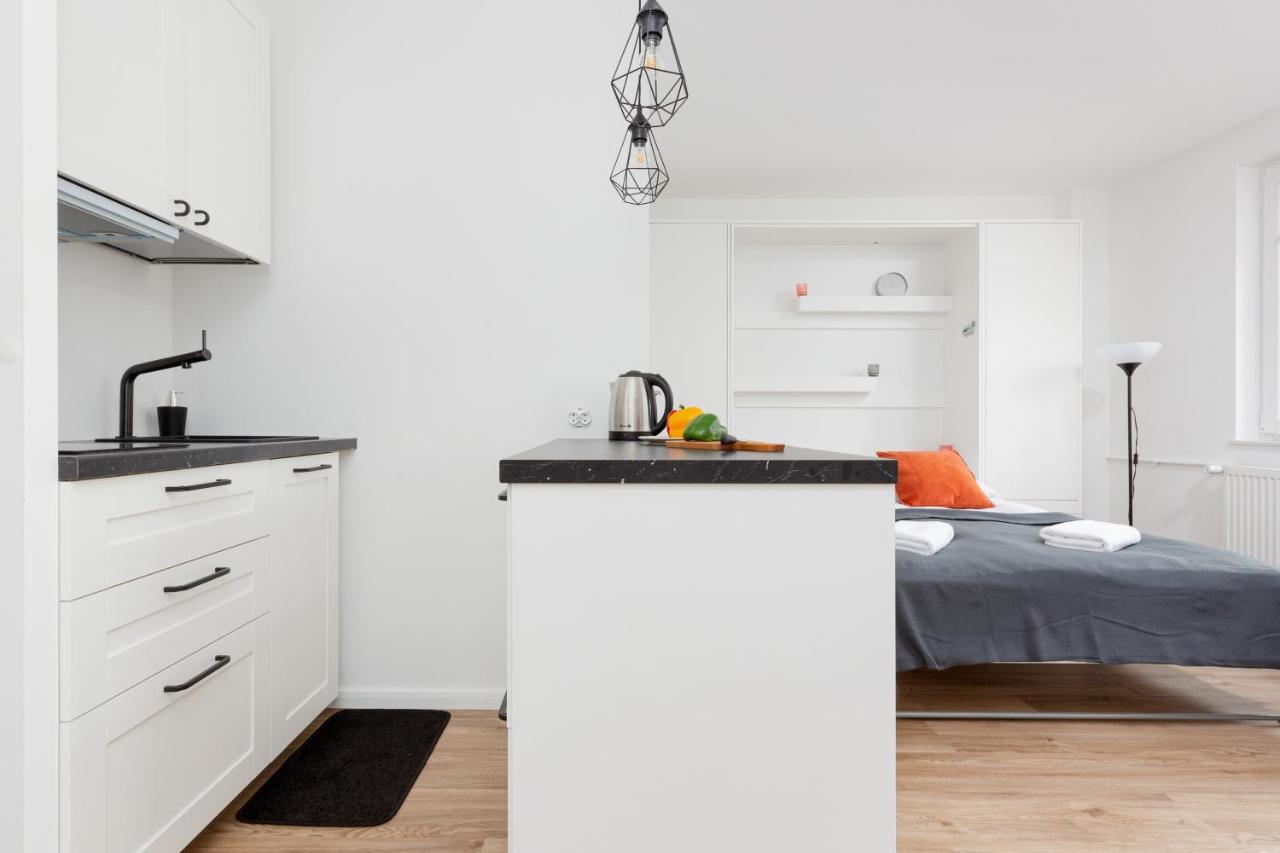 ורשה Studio Apartment Ochota Siemienskiego By Noclegi Renters מראה חיצוני תמונה